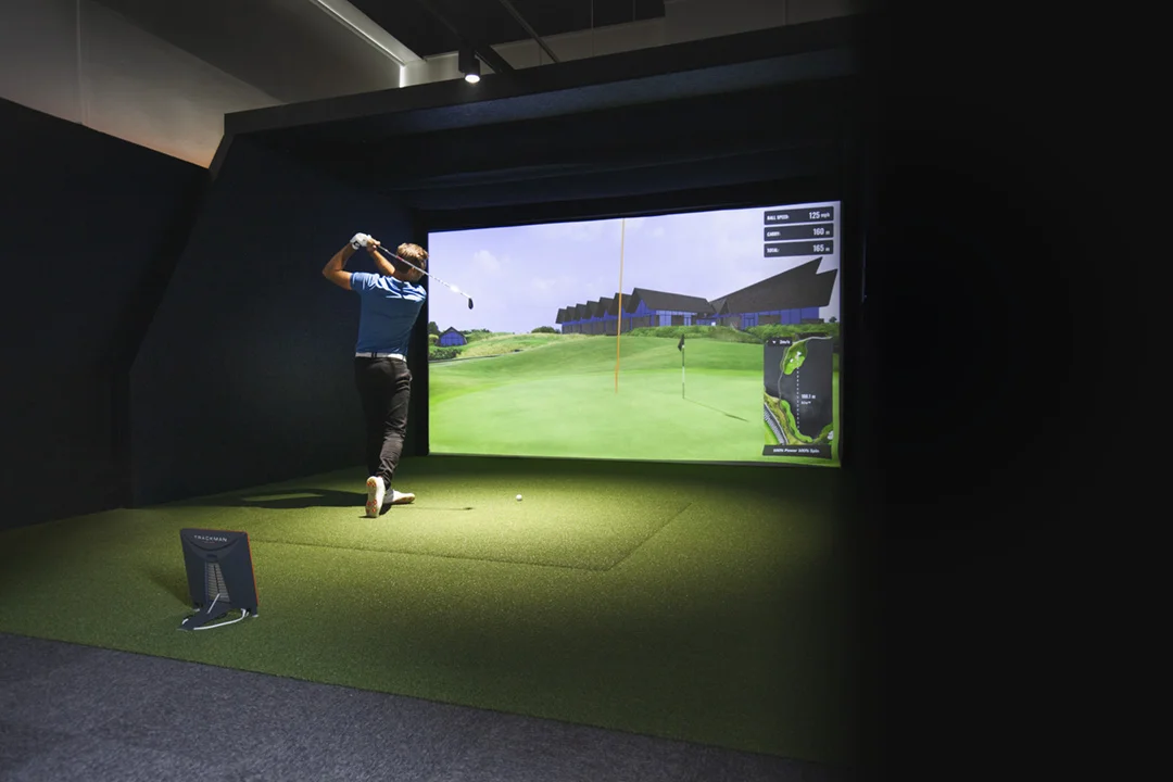 Indoor Golf